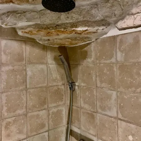 Trullo Galileo 度假居